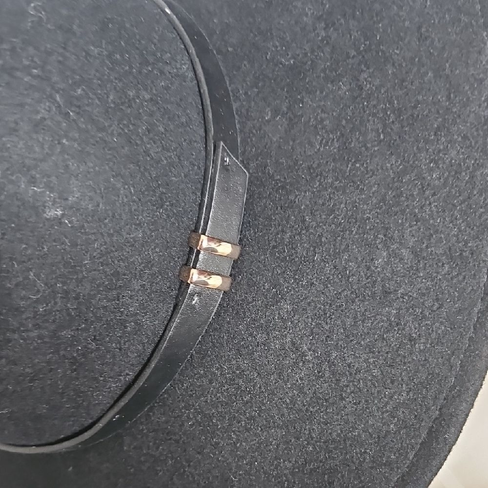 HOST PICK 🥳🥳 House of Harlow 1960 Black Wool Hat - Picture 11 of 16